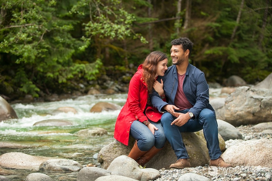 vancouver_wedding_engagement_photographer_lynn_valley_04