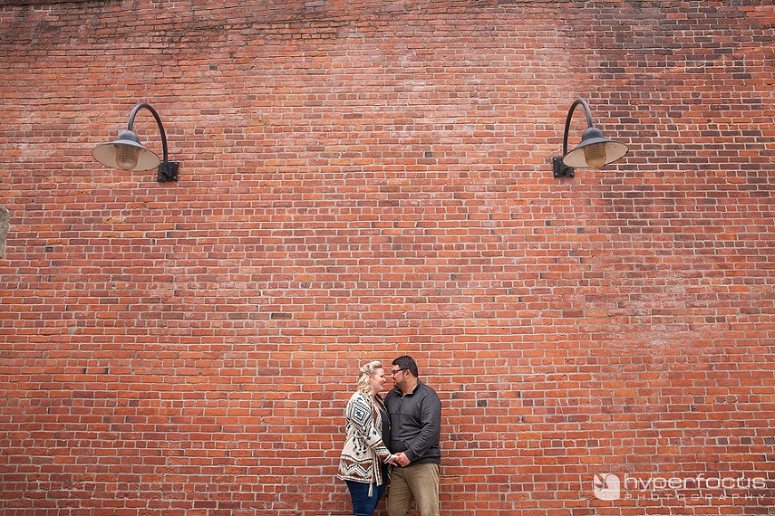 vancouver_engagement_photography_yaletown_roundhouse_04