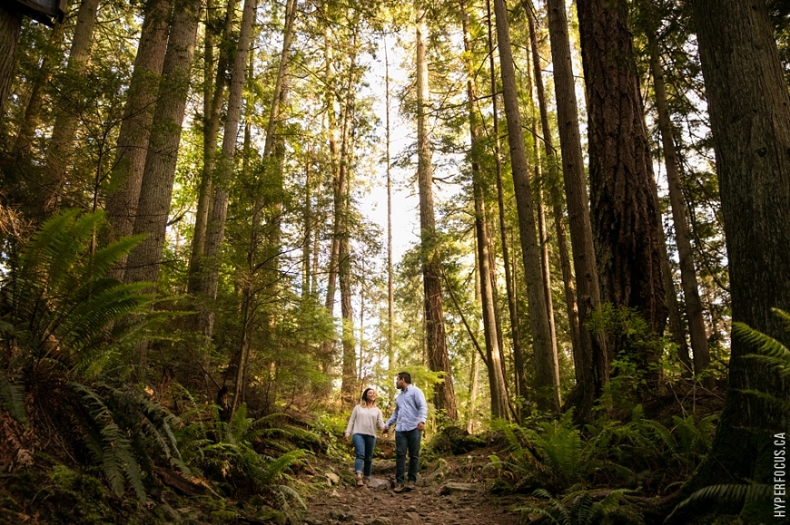 vancouver-engagement-photos-lighthouse-park